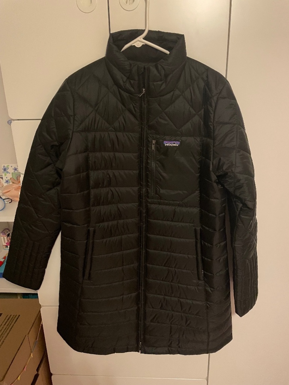 Patagonia Women’s Long Black Winter Jacket – Size L
